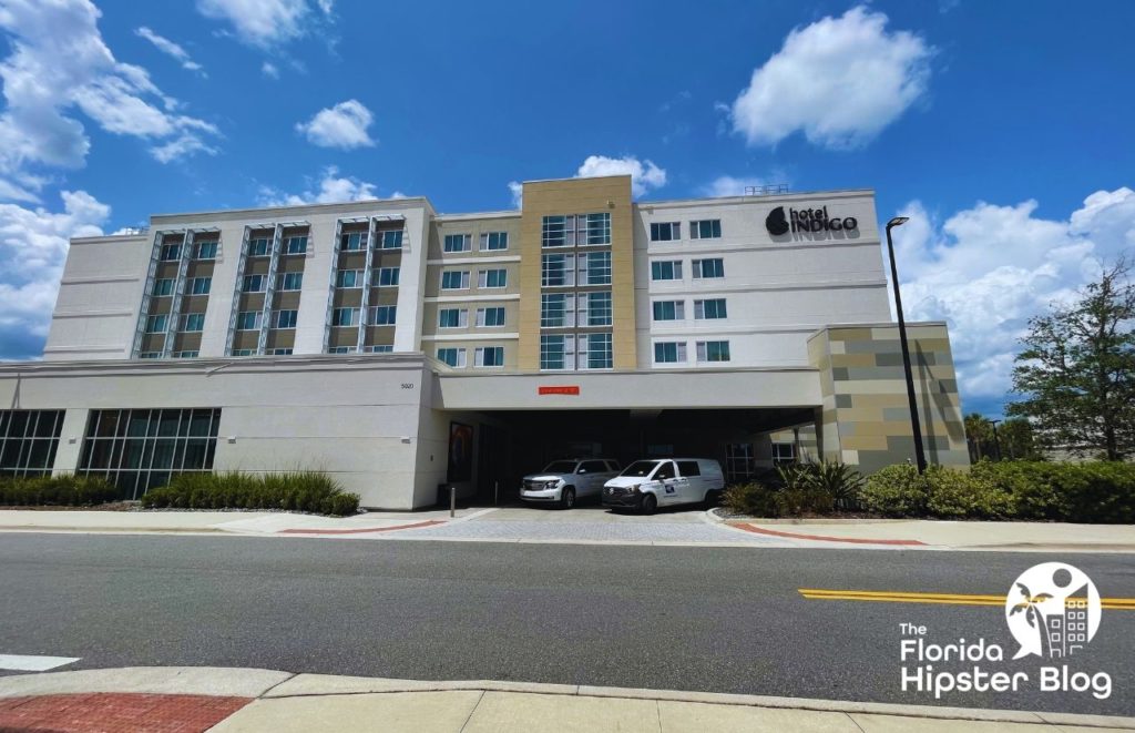 Gainesville Florida Celebration Pointe Hotel Indigo and entrance parking. Keep reading to learn more about Hotel Indigo Gainesville.