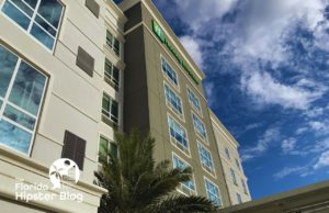 Holiday Inn Orlando International Drive Exterior