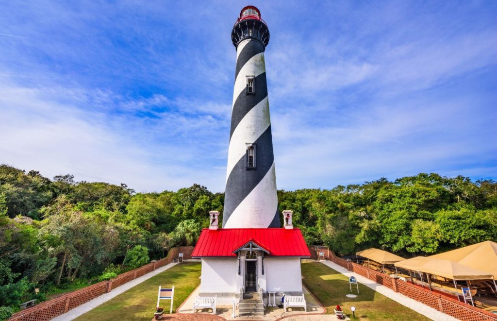 St Augustine Lighthouse. Day trip from Gainesville, Florida. Keep reading to uncover more Gainesville daytrips.