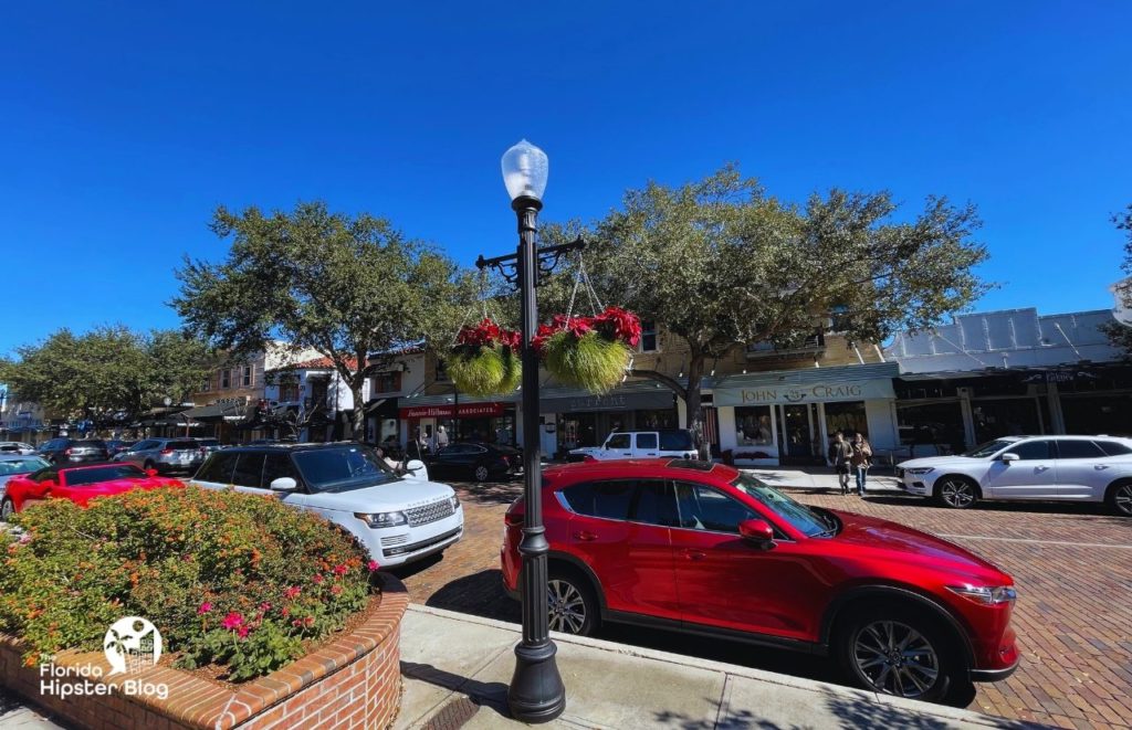 Winter Park Florida Downtown Park Avenue. Keep reading to find what are the best places for brunch in Winter Park.