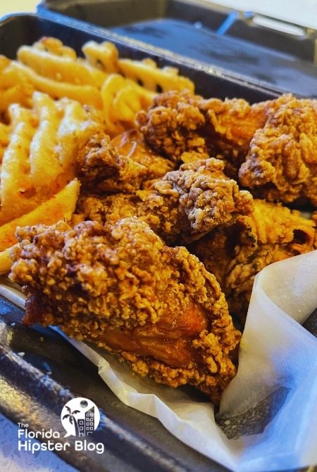 Chi Kin Orlando Florida Fried Chicken Wings. Keep reading to see what are the best places to get lunch in Orlando.