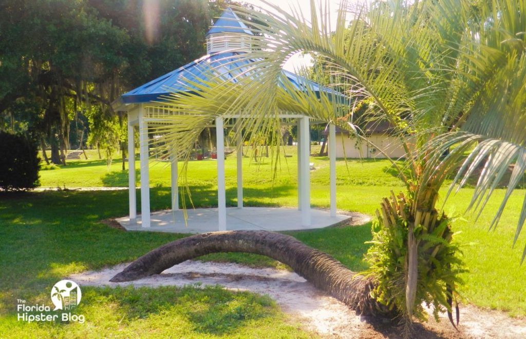 Venetian Gardens in Leesburg, Florida Blue Canopy. Keep reading to get the full guide on Gainesville daytrips.