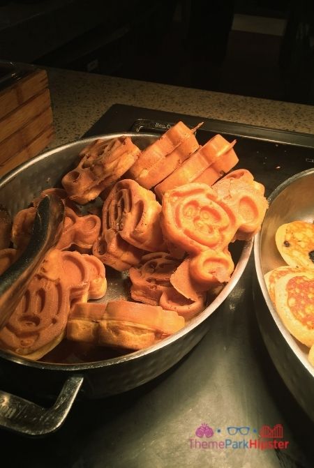 Buffet-at-Disney with Mickey Mouse Waffles. Keep reading for the best breakfast buffet in Orlando.
