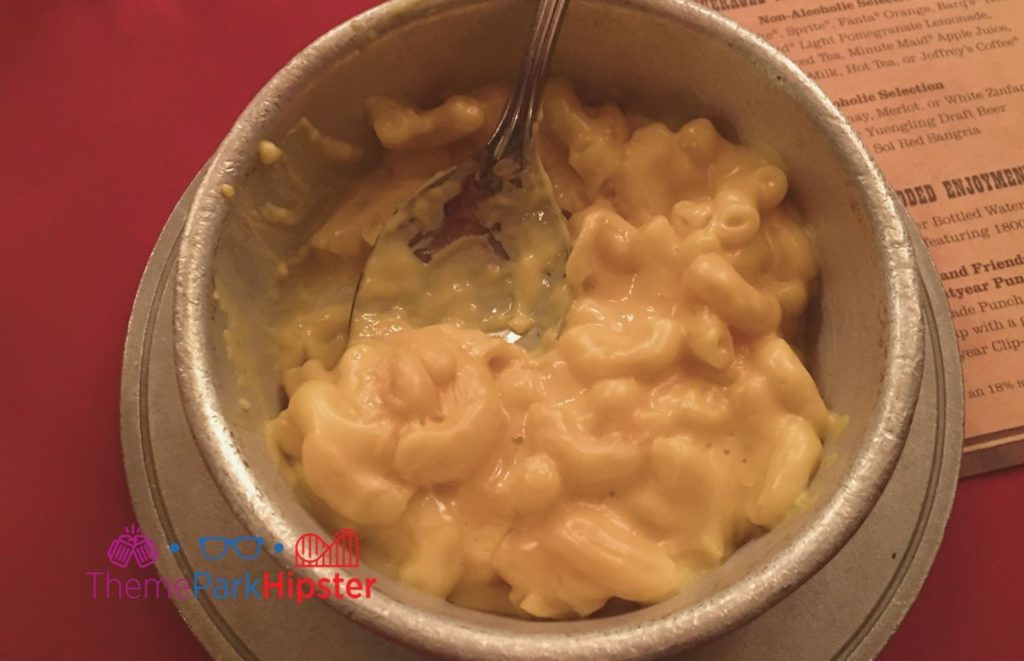 Mac and cheese at Disney buffet restaurant Trails End and Hoop Dee Doo. Keep reading to find out more about where to celebrate a birthday in Orlando.