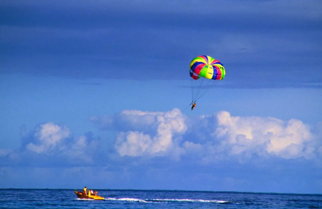 Jet Ski Rentals and Parasailing in Treasure Island, Florida. Keep reading to get the best west central Florida beaches.
