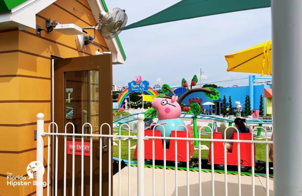 Peppa Pig Theme Park Florida Daddy Pig Roller Coaster Queue. Keep reading to learn all you need to know about Peppa Pig Theme Park. 