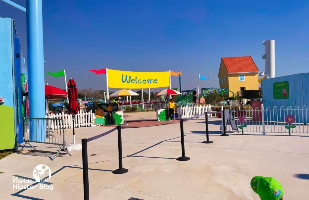 Peppa Pig Theme Park Florida Entrance. Keep reading to learn more tips on how to visit Peppa Pig Theme Park. 