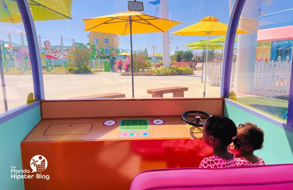 Peppa Pig Theme Park Florida Little Black Girls in the bus. Keep reading to learn everything you need to know about visiting Peppa Pig Theme Park. 