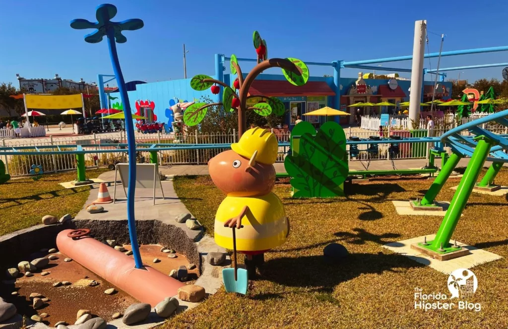 Peppa Pig Theme Park Florida Mr Bull Construction Zone on Daddy Pig Coaster. Keep reading to learn more tips on how to visit Peppa Pig Theme Park. 