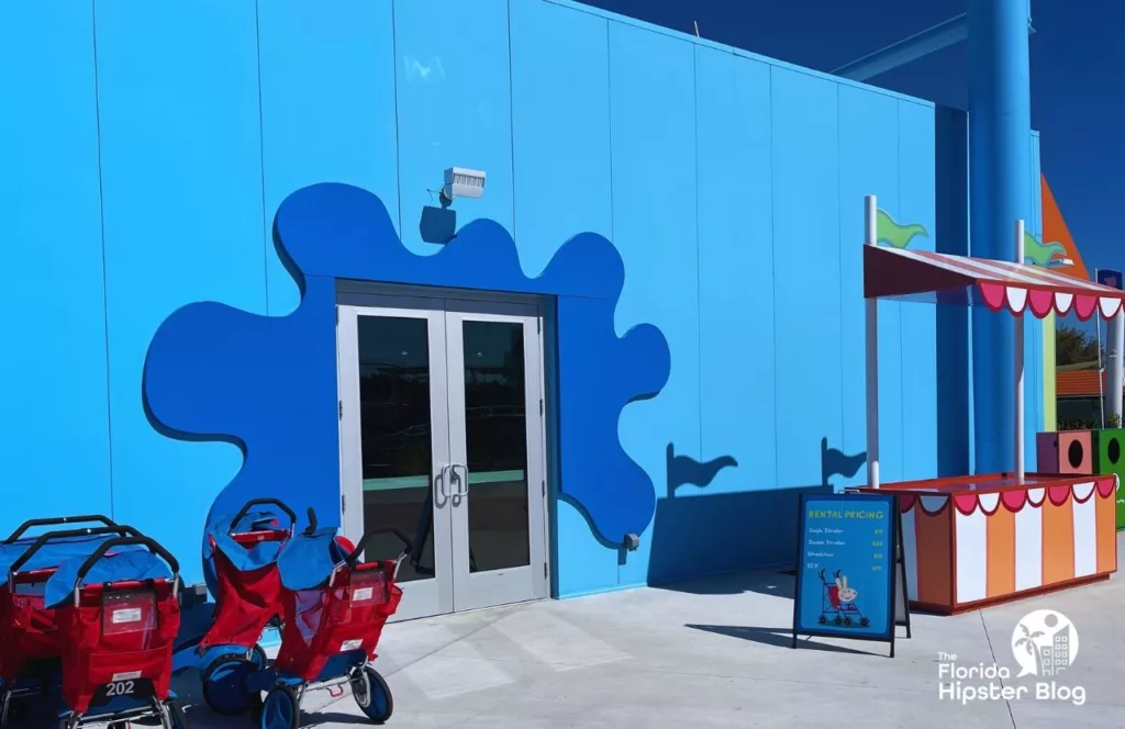 Peppa Pig Theme Park Florida Scooter and Stroller Rental Prices. Keep reading to learn how to plan a day at Peppa Pig Theme Park.  