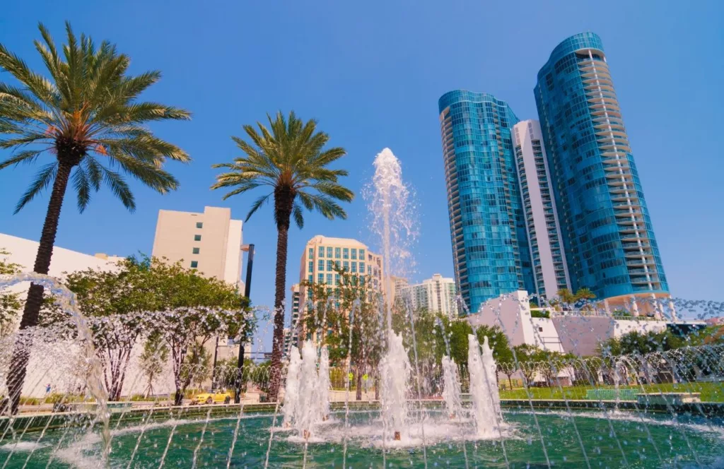 Downtown Fort Lauderdale, Florida with water feature. Keep reading to find out where to go for a girl´s trip in Florida. 