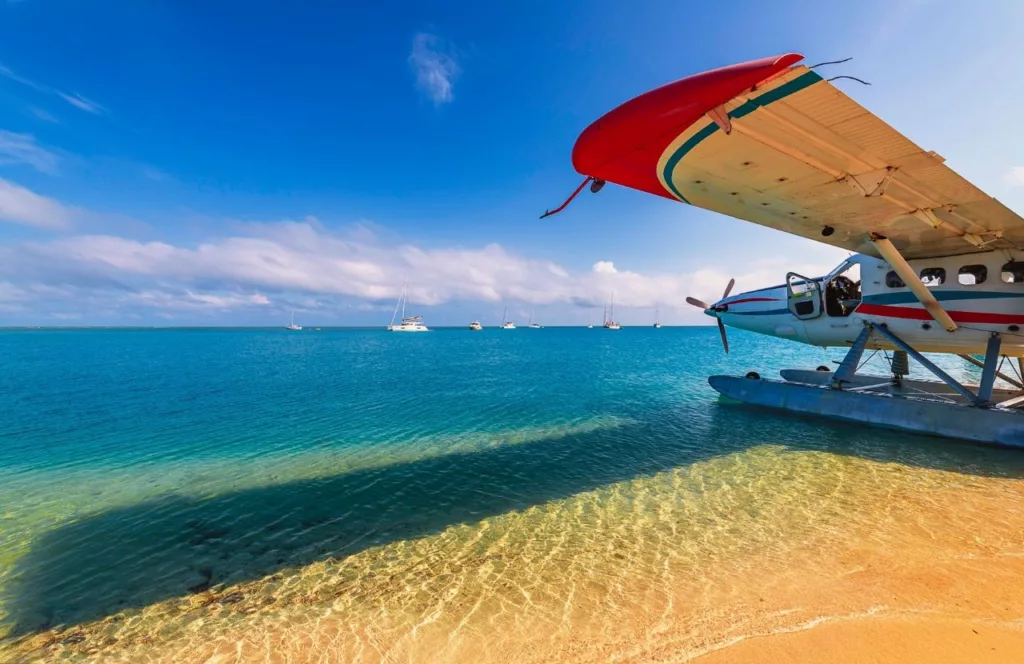 Florida Keys with seaplane on the water. Keep reading to learn where to go for a girl´s trip in Florida. 