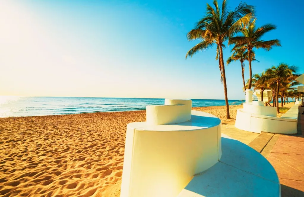 Fort Lauderdale, Florida Beach at Las Olas. Keep reading to get the best beaches in florida for bachelorette party.