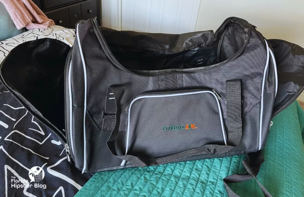 Keep reading learn about what to pack for Florida and how to create the best Florida Packing List my Florida A and M Bag FAMU. Keep reading to get the Essentials You MUST HAVE for Your Convention Packing List and What to Bring to a Convention.