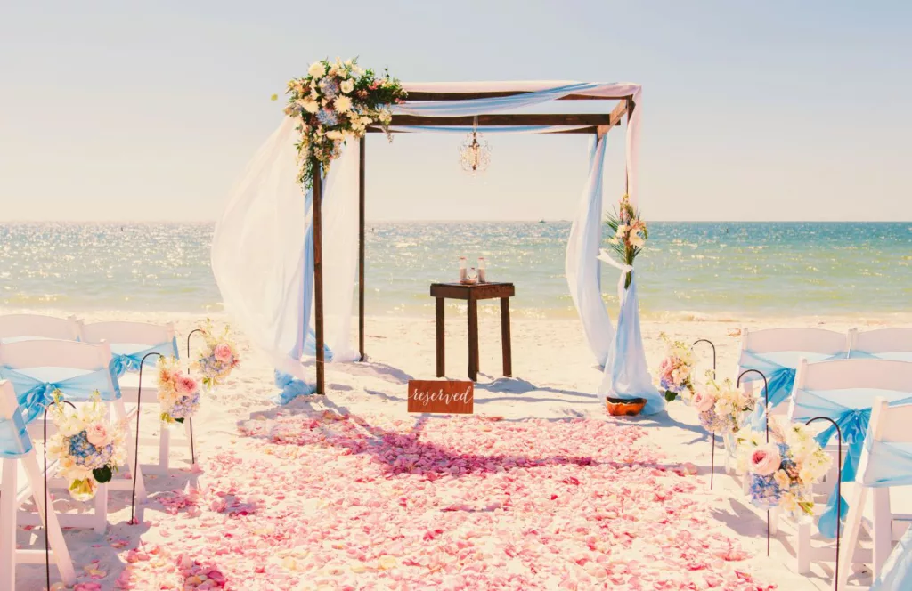 Wedding decorated on sand at James Lee Park Beach n Destin, Florida.  Keep reading to find out more about the best beaches in Florida.