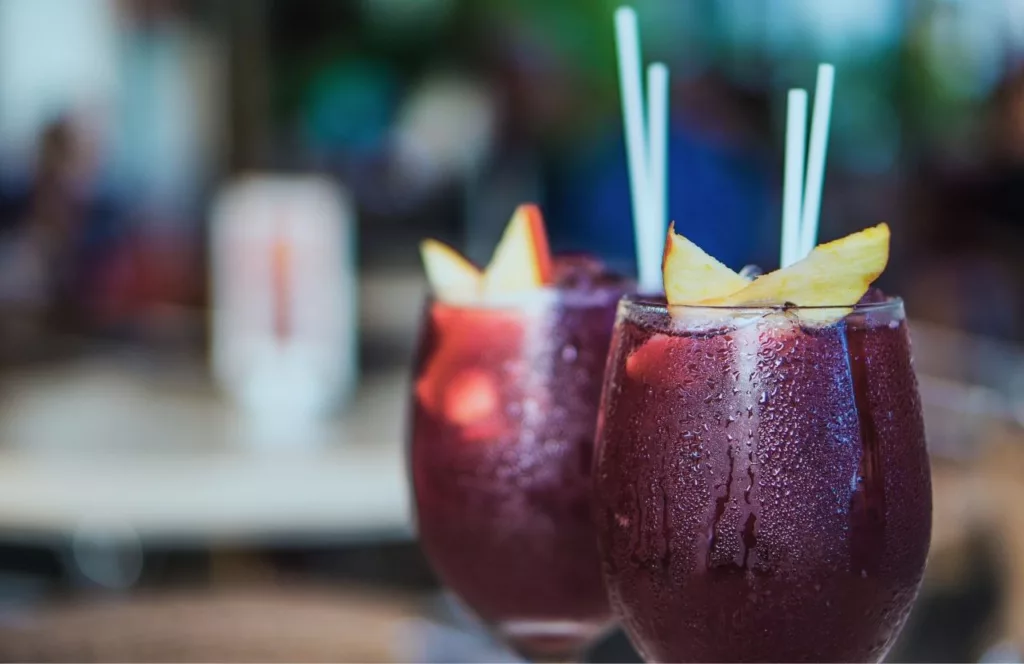 Keep reading to learn about the best bars in Treasure Island, Florida R Bar with red sangria. 