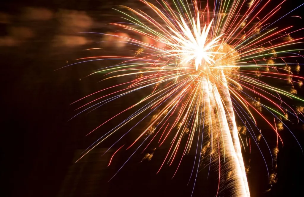 Orange City fireworks. One of the best things to do in Florida for the 4th of July and Independence Day. Keep reading to discover the best things to do for Independence Day in Florida.  