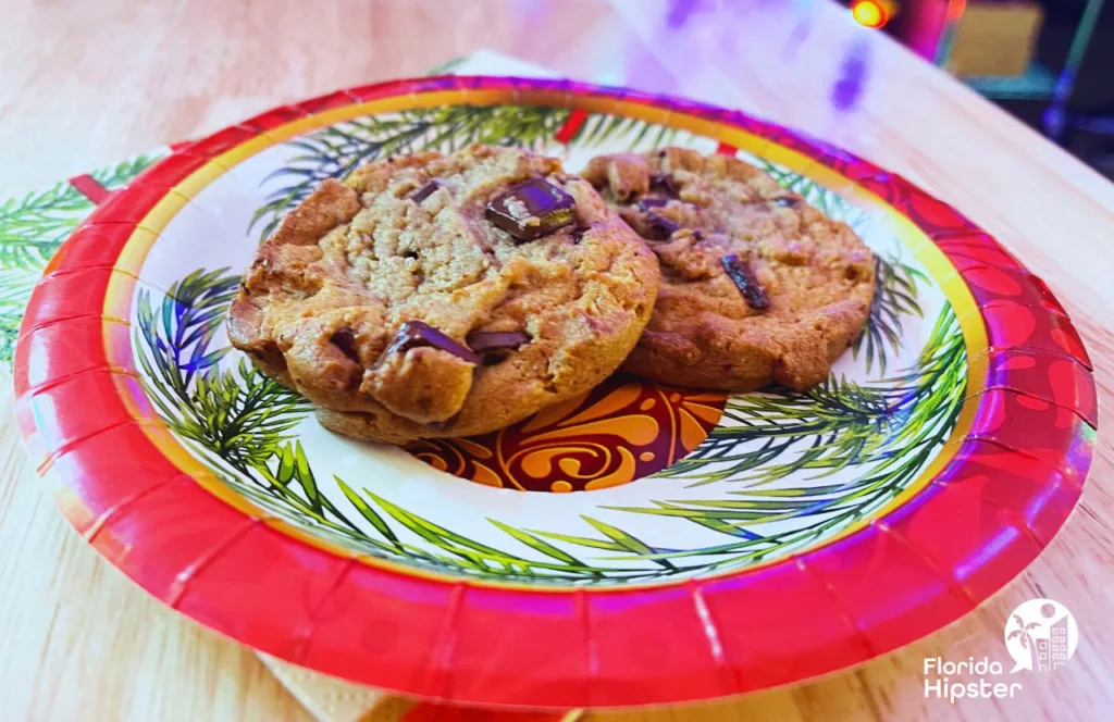 A plate of freshly baked chocolate chip cookies. Keep reading to find out more things to do in Florida at Christmas for 2023. 