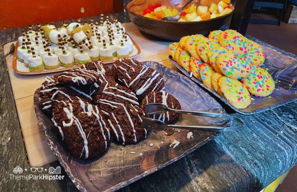 Tusker House Restaurant Buffet Food cookies and dessert Disney Animal Kingdom Theme Park